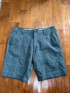 Under Armour Dark Gray Windowpane Flat-Front Shorts